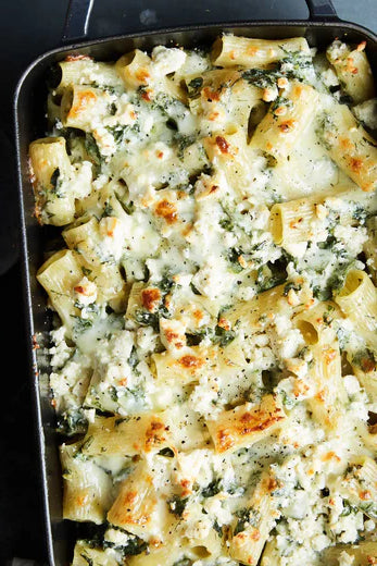 Spanakopita Pasta With Greens & Feta